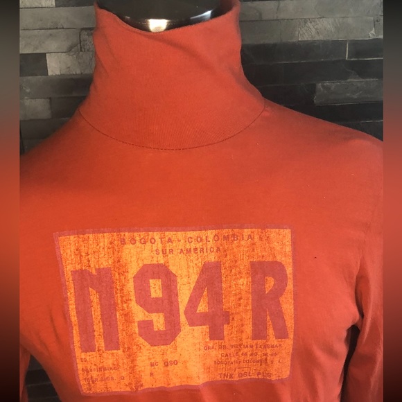 Burnt Orange Turtle Neck Colombian plate Med sweater - Picture 10 of 10